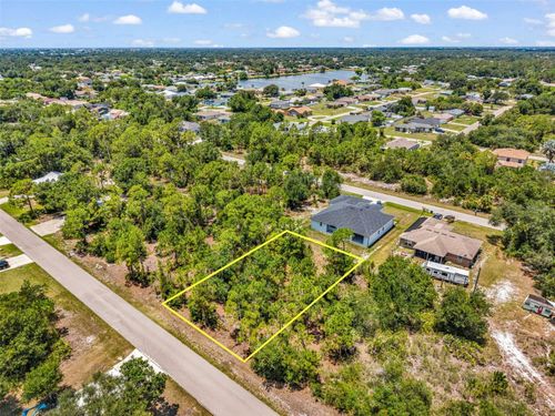 325 Wyler St, Port Charlotte, FL, 33954-3447 | Card Image