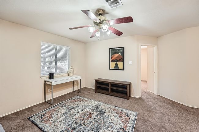 Office/Game room/Flex space | Image 23