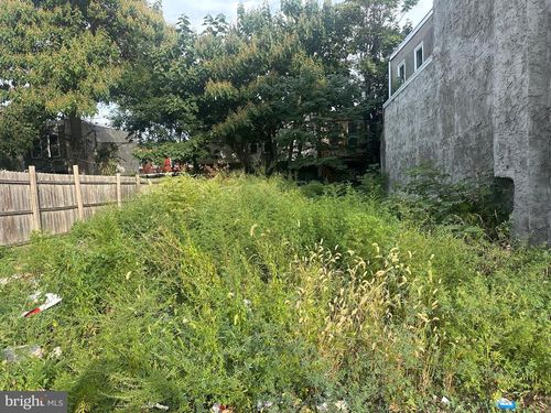 2313 N 19th St, PHILADELPHIA, PA, 19132-4320 | Card Image
