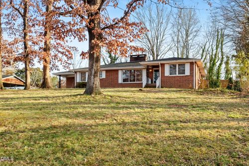 138 Devonway St, Eden, NC, 27288-5205 | Card Image