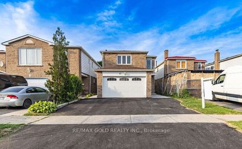 97 Banting Cres, Brampton, ON, L6Y2M3 | Card Image