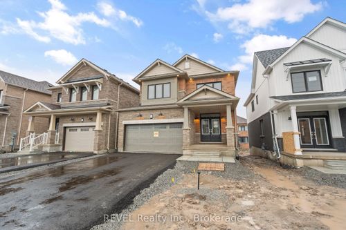 145 Stern Dr, Welland, ON, L3B0M2 | Card Image