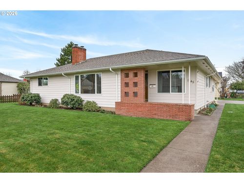 1345 Ne 9th St, McMinnville, OR, 97128-4110 | Card Image