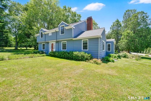 39 Boggs Hill Rd, Newtown, CT, 06470-1971 | Card Image