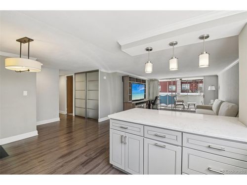 apt-302-1155 Ash St, Denver, CO, 80220-3738 | Card Image