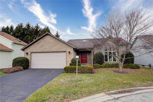 26 Markay Ct, Rochester, NY, 14618-5609 | Card Image