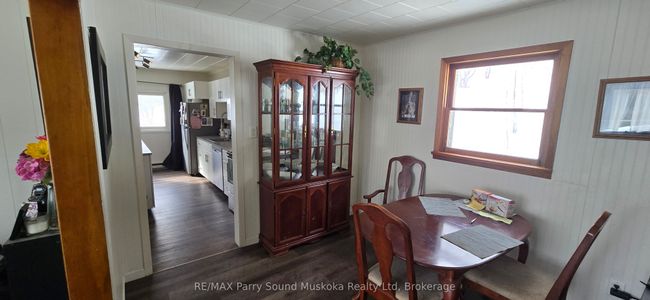 14 Church Rd, House other with 3 bedrooms, 1 bathrooms and 2 parking in Redbridge ON | Image 22
