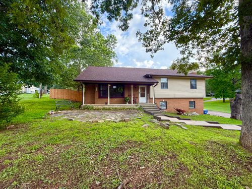 8062 Illinois Rd, Houston, MO, 65483-2510 | Card Image
