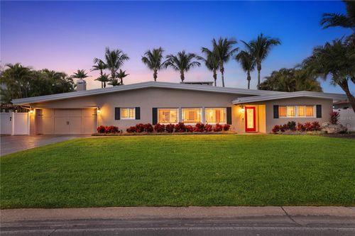 225 55th Avenue, St Pete Beach, FL, 33706 | Card Image
