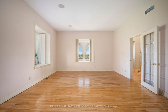 898 Kitley Line 2, House other with 3 bedrooms, 3 bathrooms and 10 parking in Jasper ON | Image 11