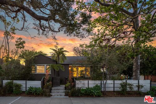 1741 Pier Ave, Santa Monica, CA, 90405-5915 | Card Image