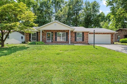 125 Turnbridge Dr, Swansea, IL, 62226-3055 | Card Image