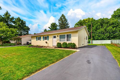 865 Sunview Rd, Reynoldsburg, OH, 43068-1523 | Card Image