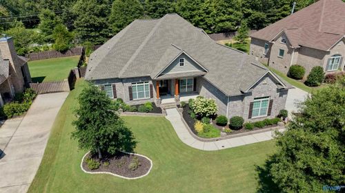 114 Fieldmaster Dr, Madison, AL, 35758-4906 | Card Image