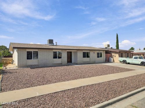 11172 Cutty Sark Drive, El Paso, TX, 79936 | Card Image