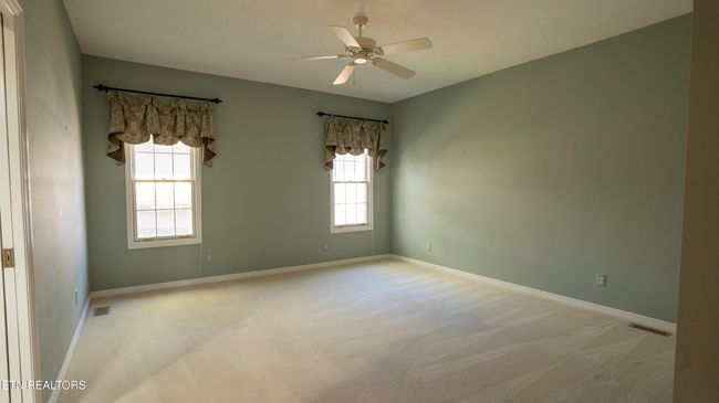304 Chuniloti Cir, House other with 3 bedrooms, 3 bathrooms and null parking in Loudon TN | Image 36