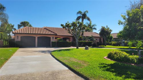 638 S Owl Dr, SARASOTA, FL, 34236-1908 | Card Image