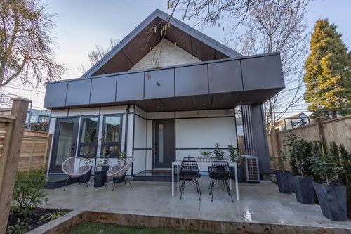 3387 Victoria Dr, Vancouver, BC, V5N4M3 | Card Image