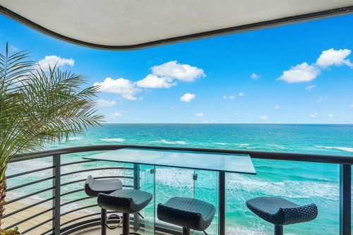 10c-250 S Ocean Blvd, Boca Raton, FL, 33432-6256 | Card Image
