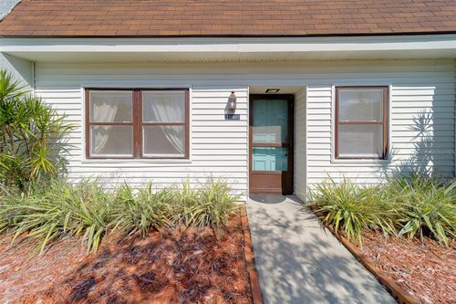 13827 Mission Oaks Blvd, SEMINOLE, FL, 33776-2122 | Card Image