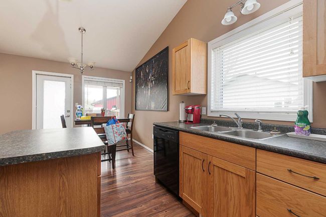 3310 44 A Avenue, House other with 4 bedrooms, 2 bathrooms and 3 parking in Lloydminster SK | Image 8