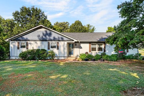 507 Milk Plant Rd, Sparta, TN, 38583-6608 | Card Image
