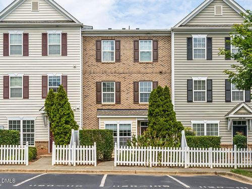 105-1120 Renewal Pl, Raleigh, NC, 27603-3674 | Card Image