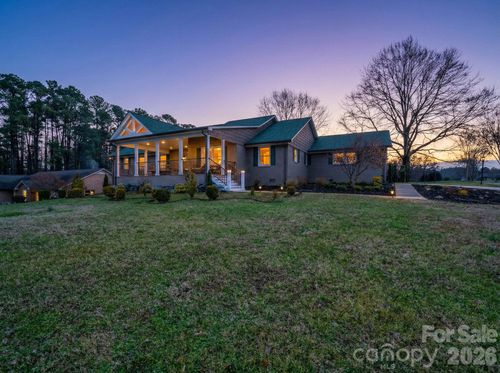 353 Country Club Rd, Shelby, NC, 28150-6103 | Card Image