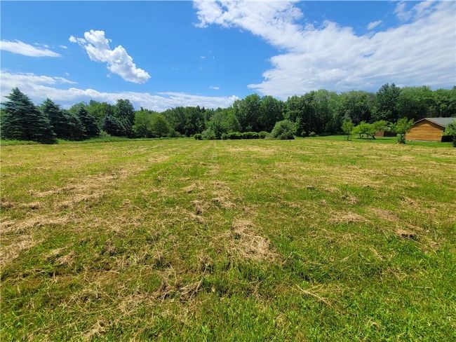 View of yard featuring a rural view | Image 23