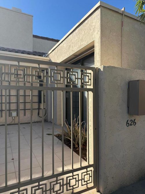 626 Hospitality Dr, Rancho Mirage, CA, 92270-1347 | Card Image