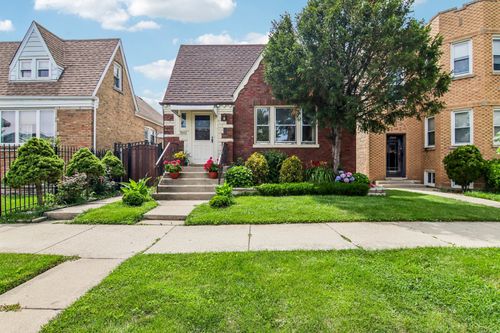 2842 N Mont Clare Ave, Chicago, IL, 60634-4712 | Card Image