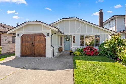 4371 Hermitage Dr, Richmond, BC, V7E5B5 | Card Image