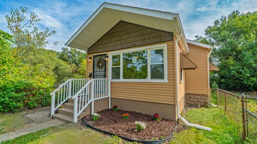 2257 W 16th Ave, Gary, IN, 46404-2360 | Card Image