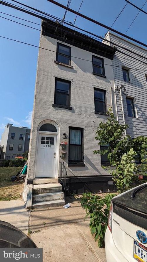 2118 W Master St, PHILADELPHIA, PA, 19121-4816 | Card Image