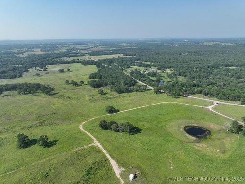 113097 Highway 124, Weleetka, OK, 74880-8056 | Card Image