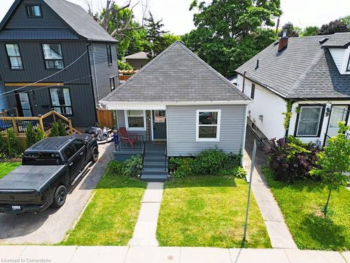 4 Frederick Ave, Hamilton, ON, L8H4K2 | Card Image