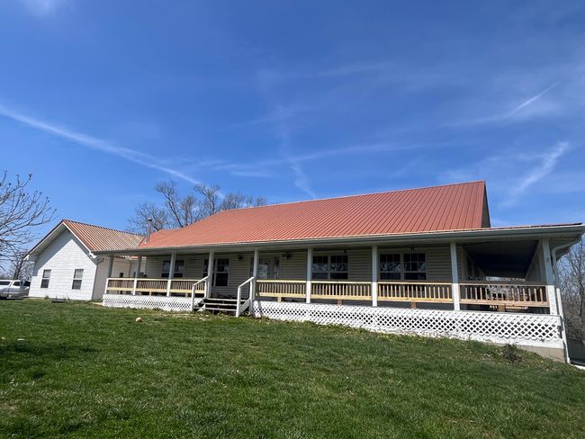 Front | Image 17