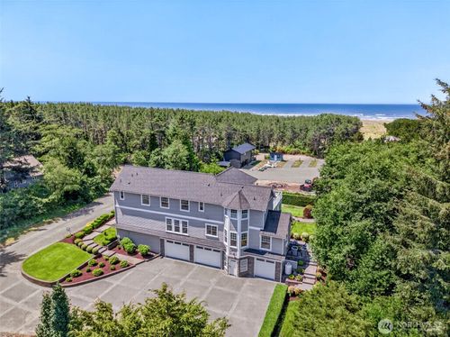 22225 Pacific Way, Ocean Park, WA, 98640-3425 | Card Image