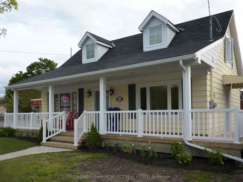 main-floor-15976 Airport Rd, Caledon East, ON, L7C1E8 | Card Image