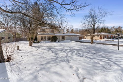 22 Bri Lan Ave, East Greenbush, NY, 12061-2723 | Card Image