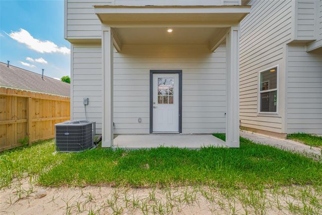 2414 Sam Wilson St, House other with 3 bedrooms, 3 bathrooms and 2 parking in Houston TX | Image 30