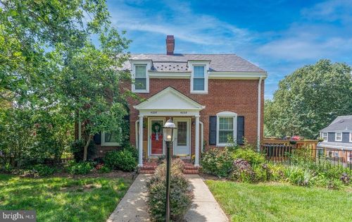 4226 32nd St S, ARLINGTON, VA, 22206-2001 | Card Image