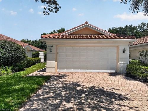 5712 Drummond Way, NAPLES, FL, 34119-9522 | Card Image