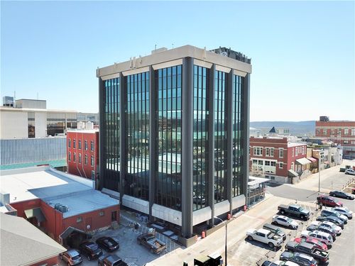 700-112 W Center Street, Fayetteville, AR, 72701 | Card Image