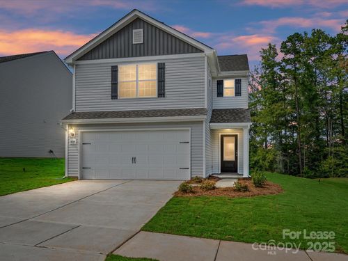3034 Trailblazer St, Charlotte, NC, 28215-7440 | Card Image