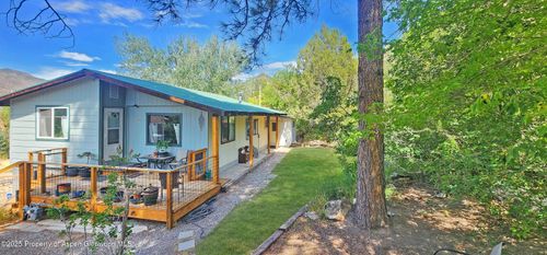 285 Comanchero Trl, New Castle, CO, 81647-9728 | Card Image