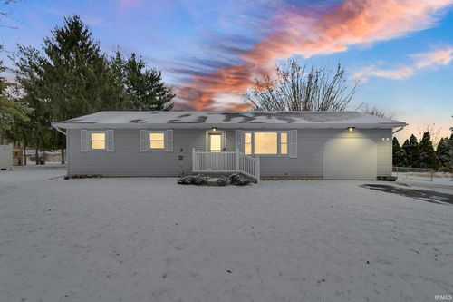 945 Sanford Dr, Rochester, IN, 46975-3306 | Card Image