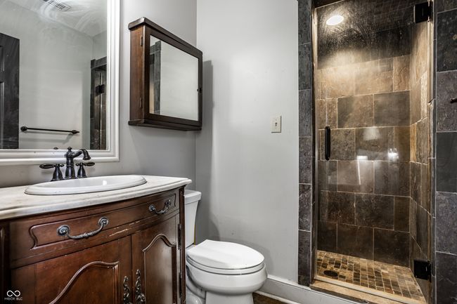 10605 Winterwood, House other with 5 bedrooms, 6 bathrooms and null parking in Carmel IN | Image 35
