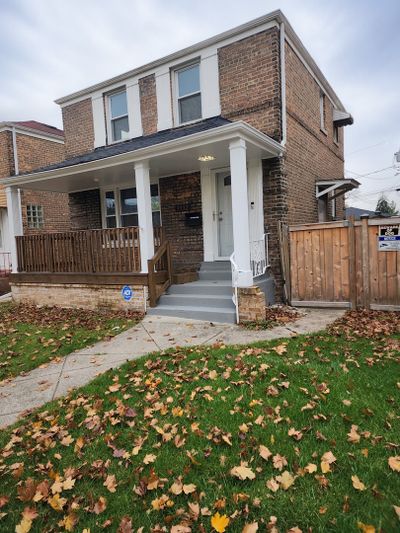 3532 S 57th Court, House other with 2 bedrooms, 2 bathrooms and 2 parking in Cicero IL | Image 2