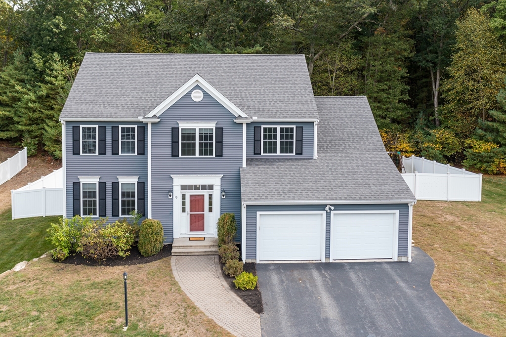 Summit Ln, Ashland, MA 01721